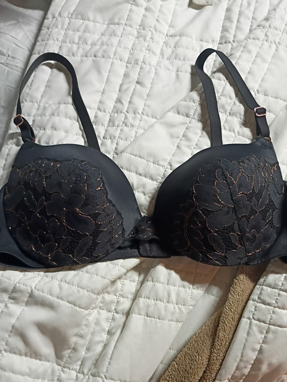 Maidenform Black Bra with Metallic Embroidered Floral Detail